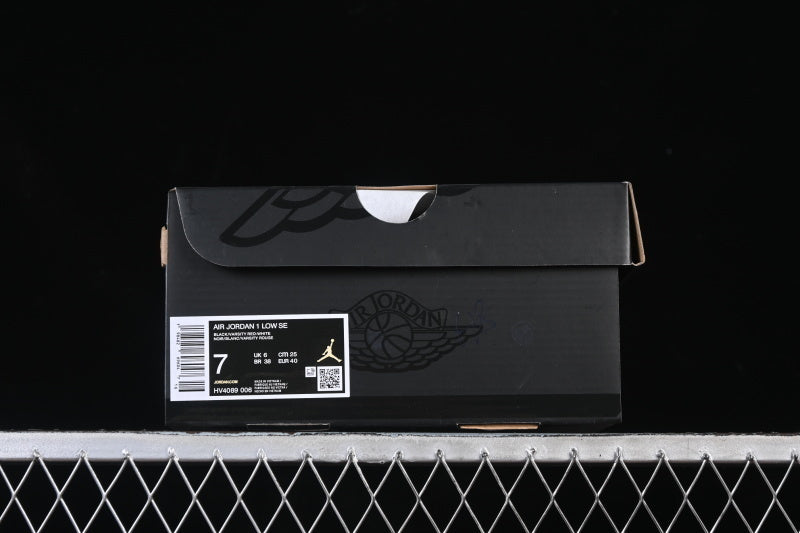 AIR JORDAN 1 LOW BLACK/WHITE/VARSITY RED