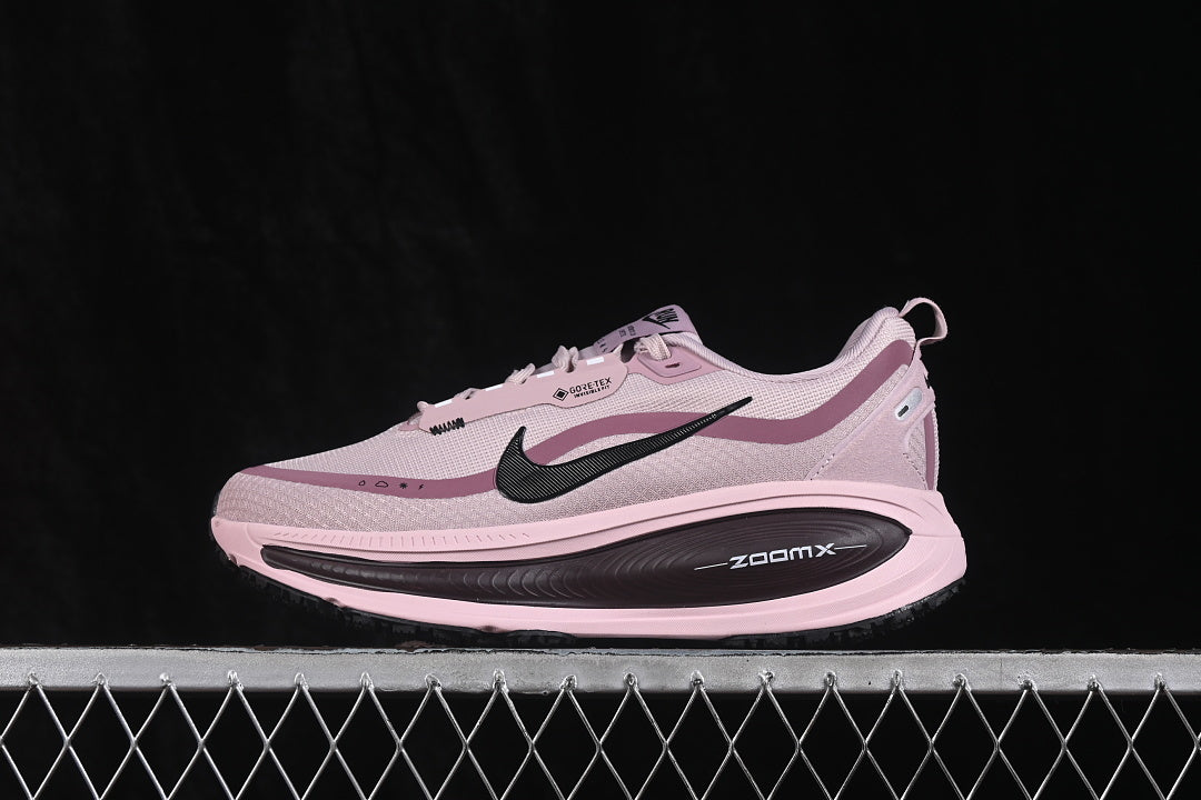 Nike Vomero 18