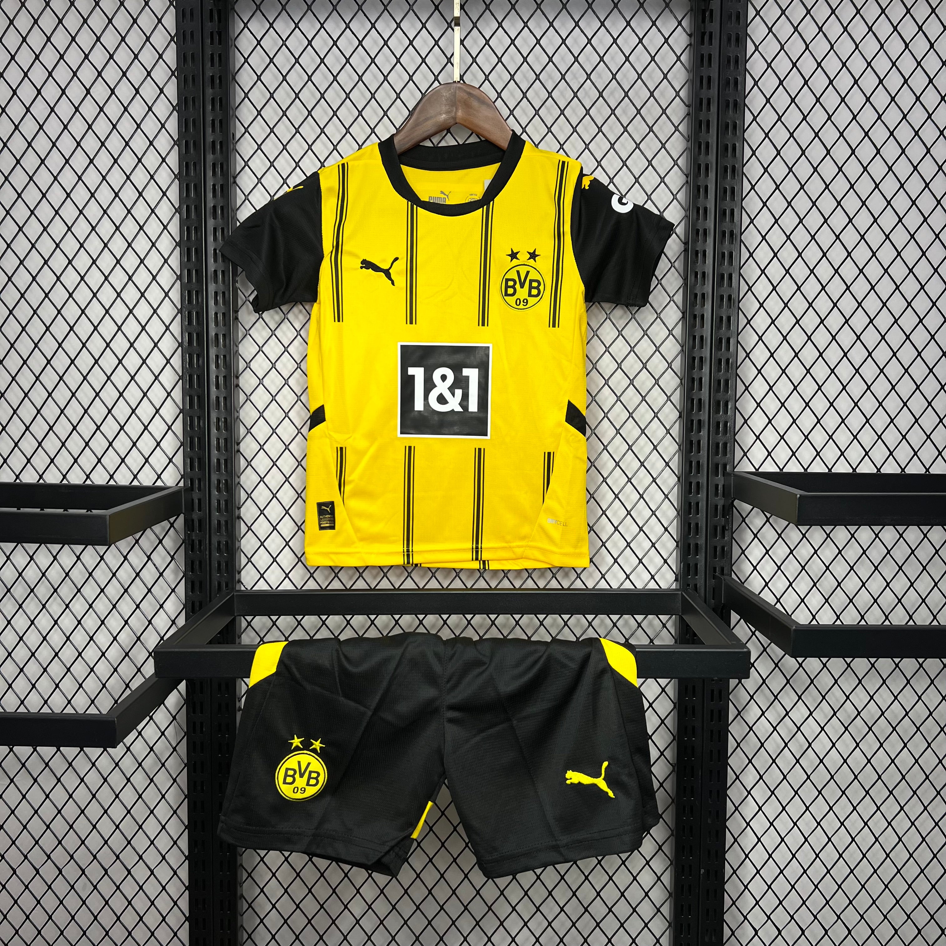 24-25 Dortmund home kid kit