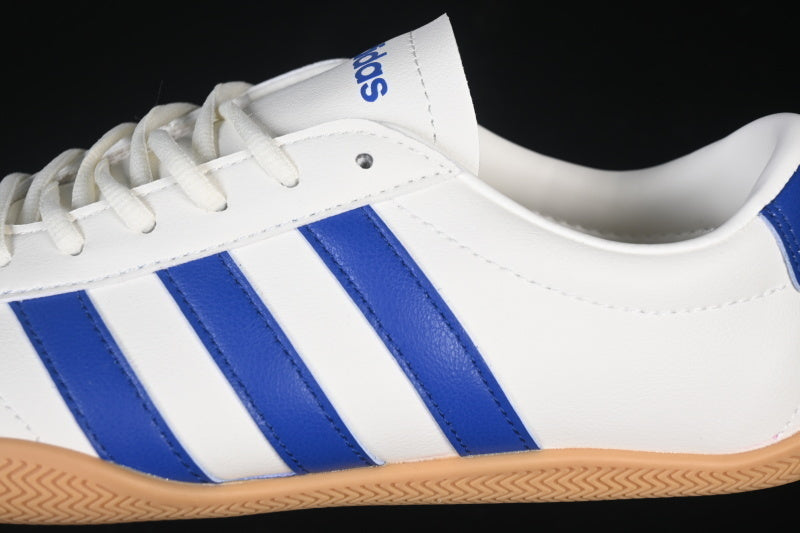 GRAND COURT LOW TOP TENNIS SHOES KLEIN BLUE/WHITE