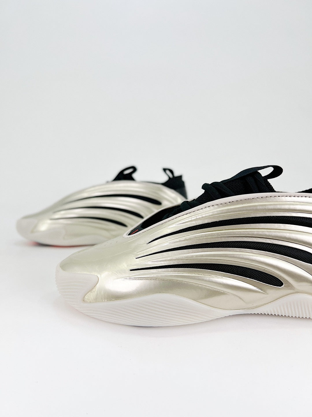 adidas HARDEN VOLUME 9