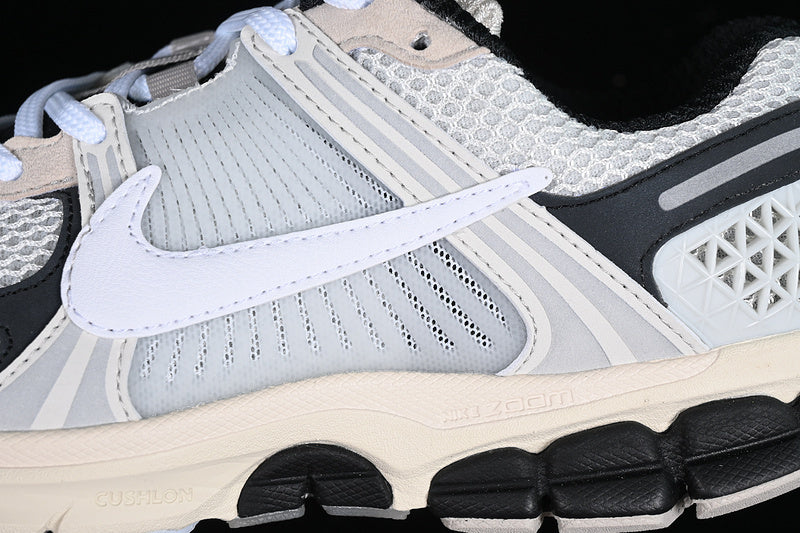 ZOOM VOMERO 5 SP WHITE/GREY/BLACK