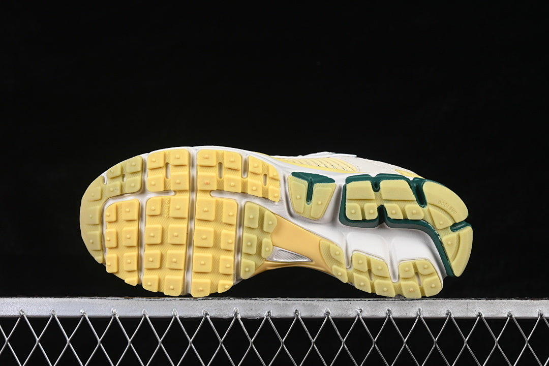 Zoom Vomero 5 Retro casual shoes YELLOW/GREEN/WHITE