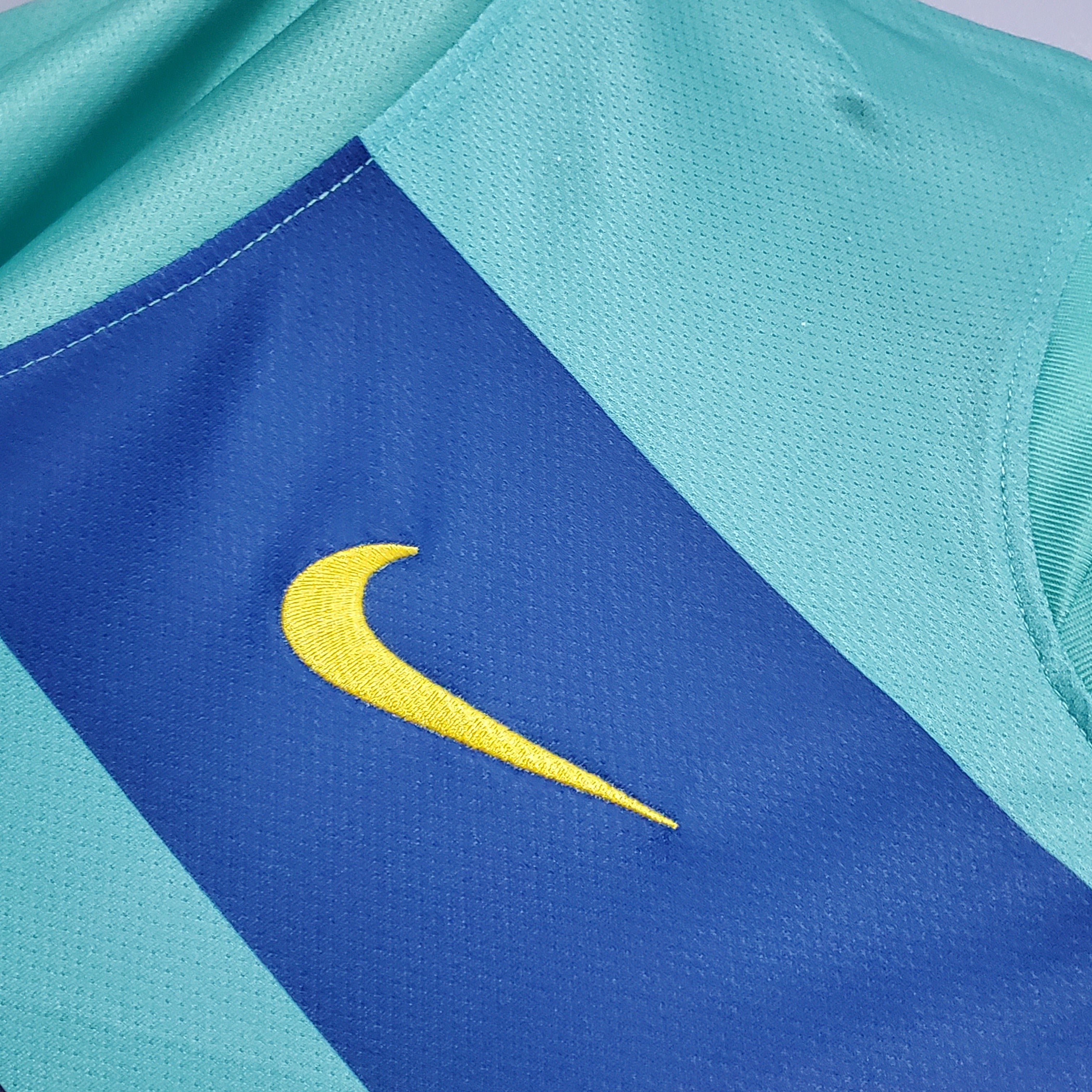 2010-2011 Barcelona Third Away jersey