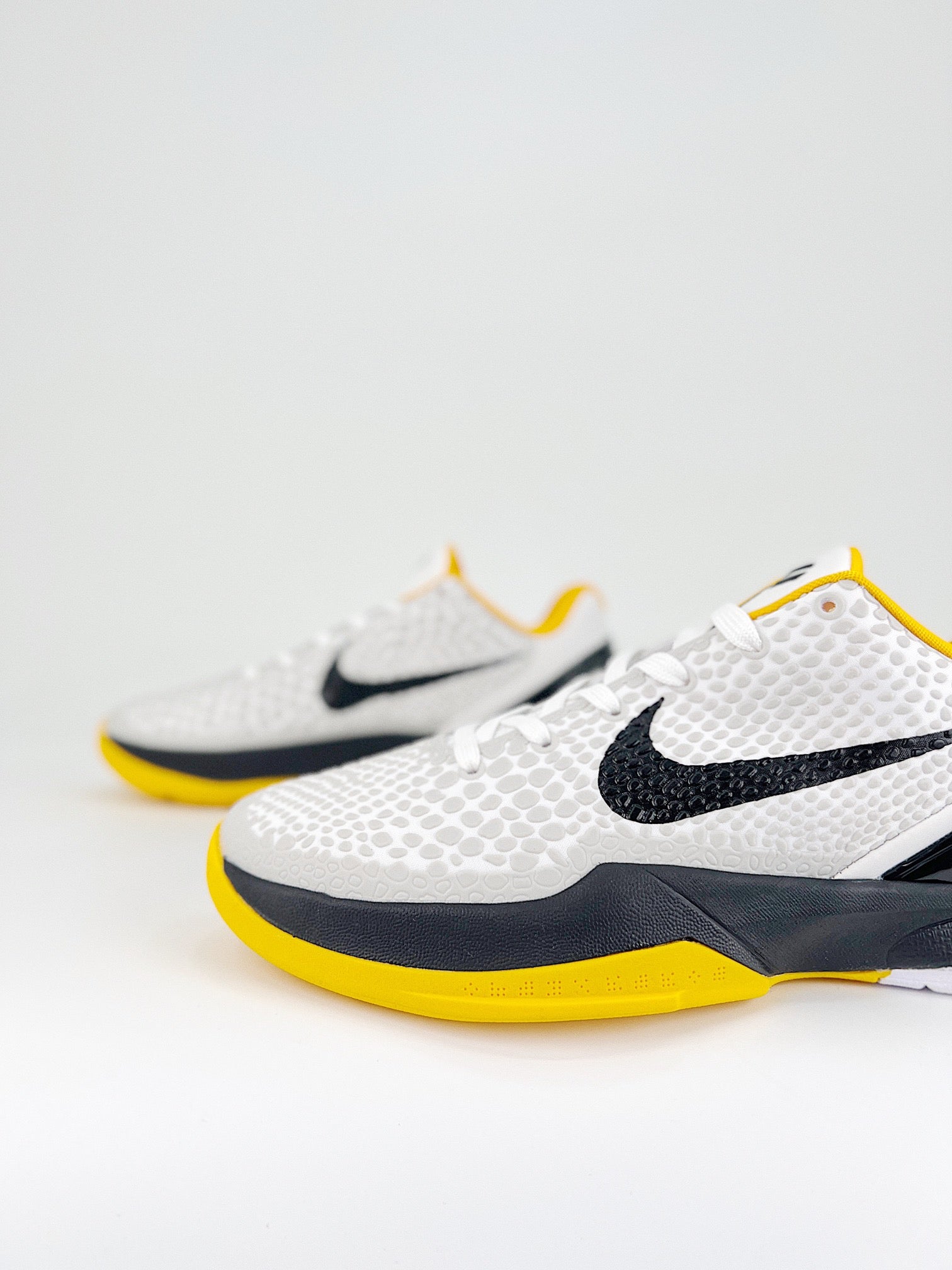 NIKE Zoom KOBE 6