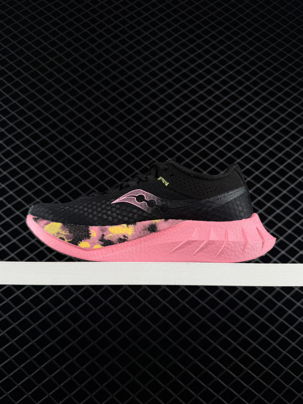 SAUCONY ENDORPHIN PRO4