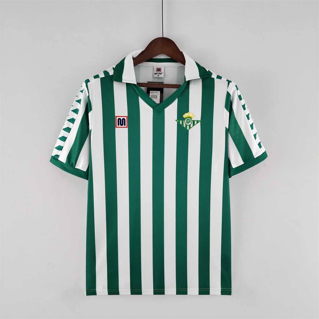 82-85 Real Betis home