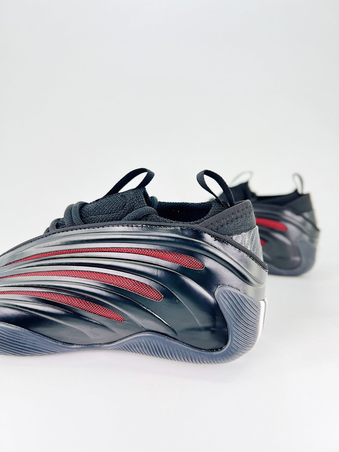 adidas HARDEN VOLUME 9
