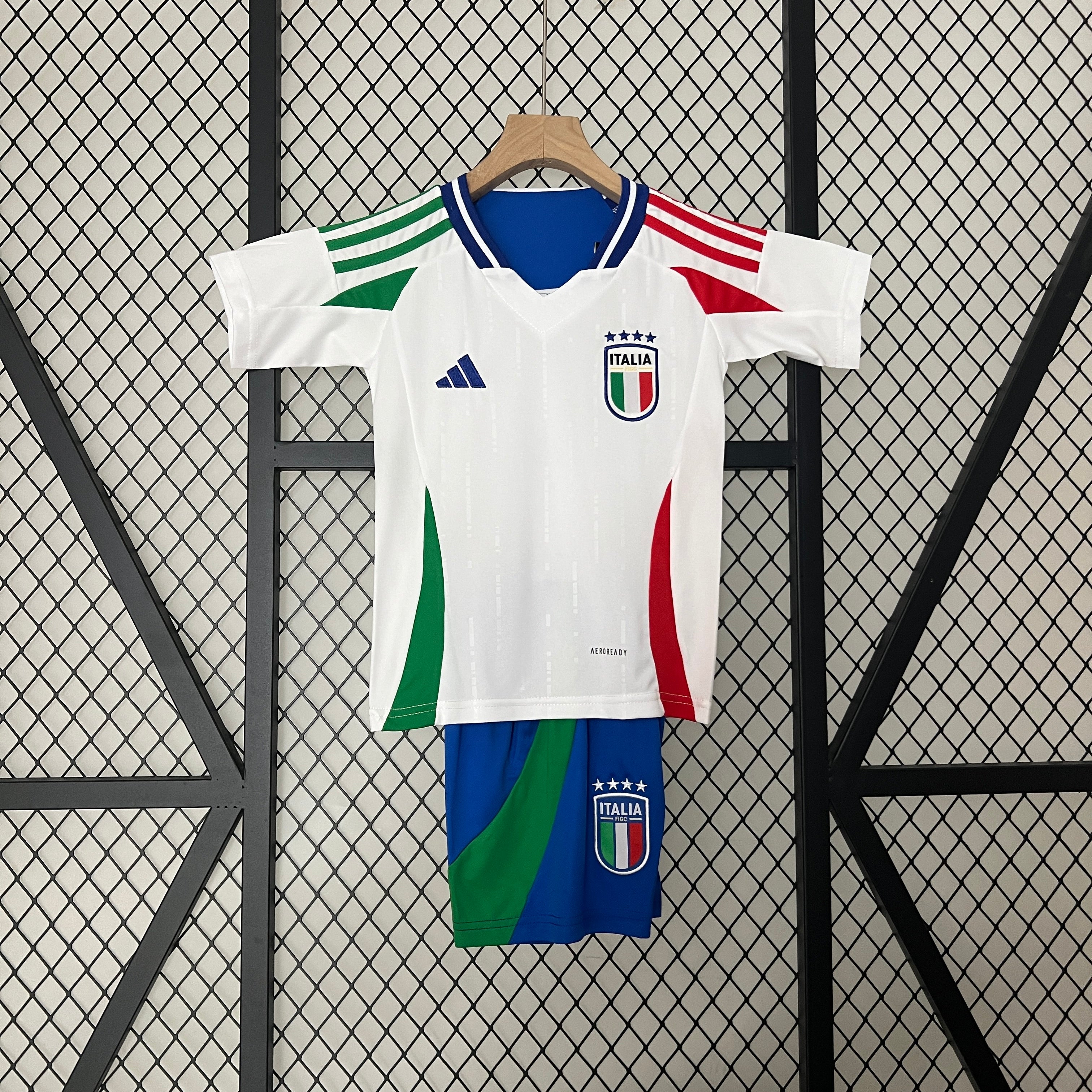 2024 Italy away white kid kit