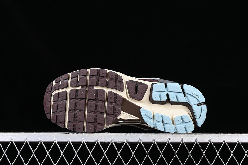 ZOOM VOMERO 5 SP WHITE/GREY/SILVER/BROWN