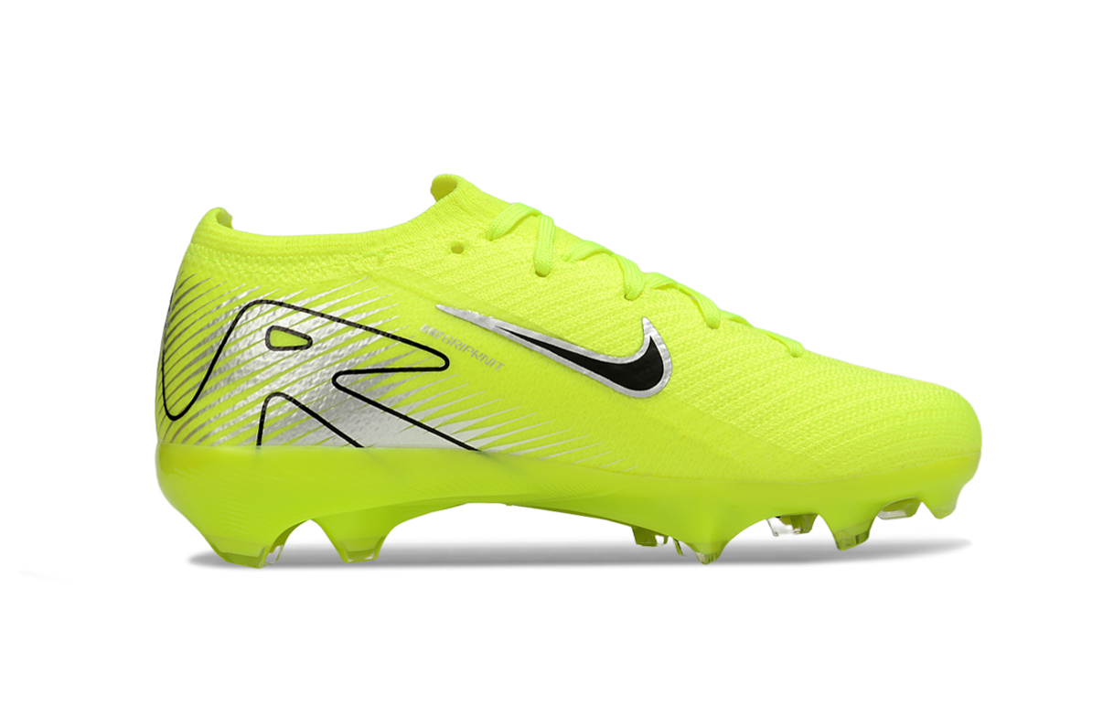 Assassin 16 children's football shoes
