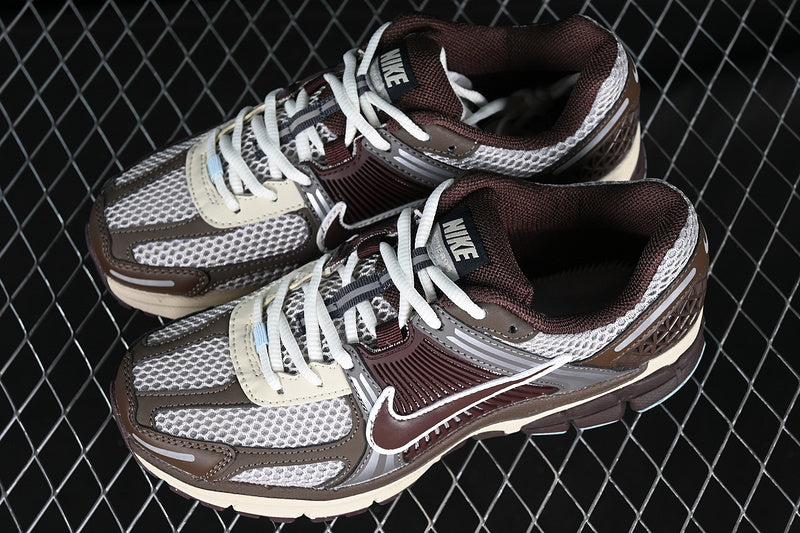 ZOOM VOMERO 5 SP WHITE/GREY/SILVER/BROWN