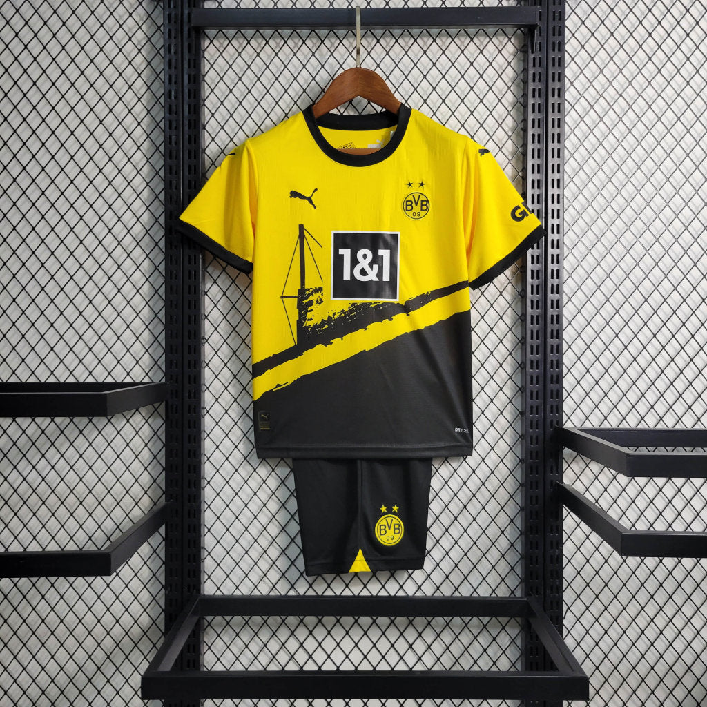 23-24 Dortmund home kids set tm