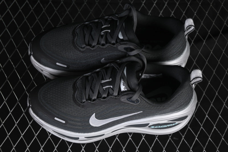 AIR ZOOM VOMERO PLUS