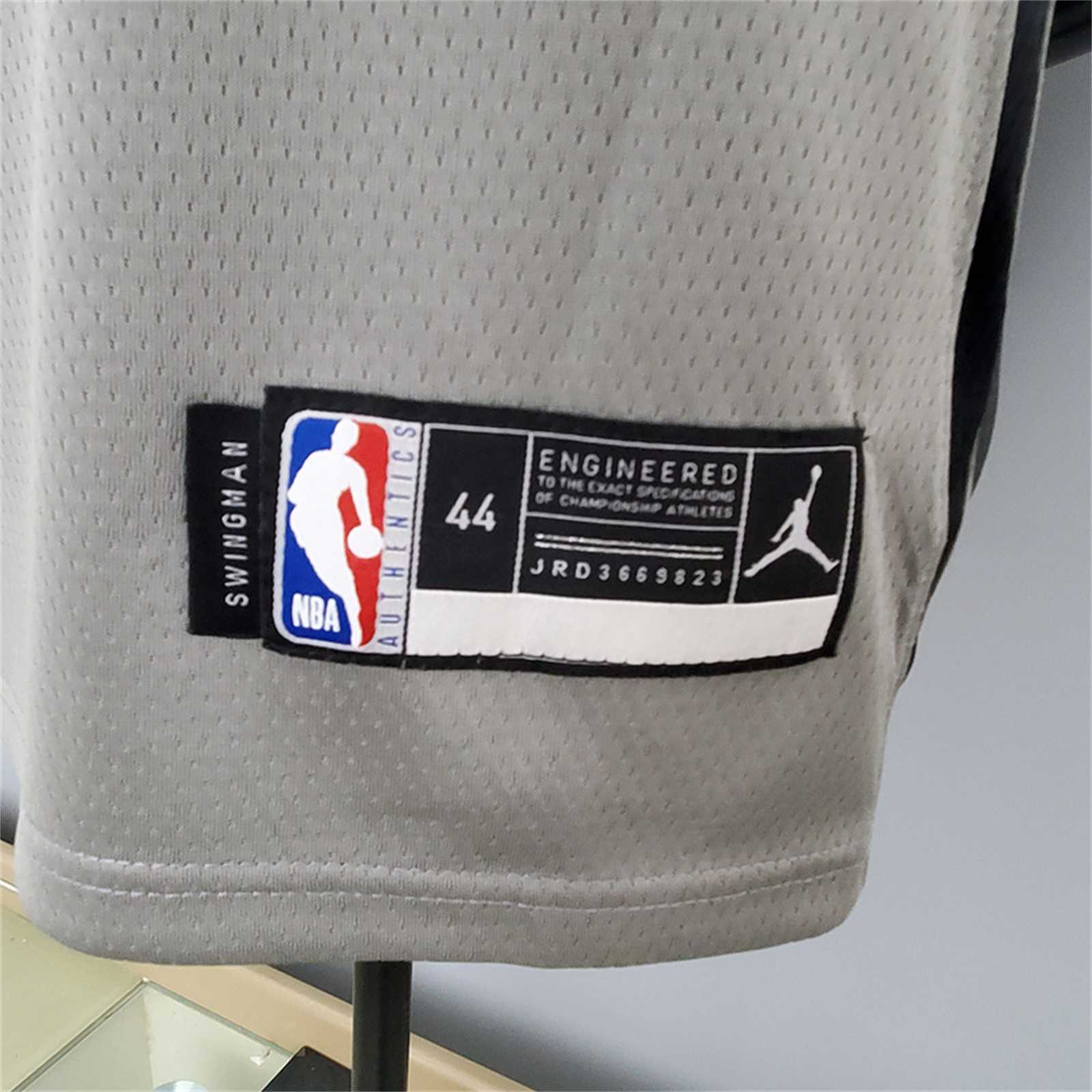Nets Aldridge #21 Flyer Grey