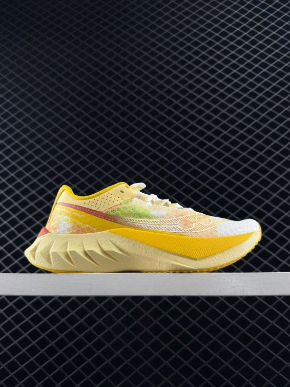 SAUCONY ENDORPHIN PRO4