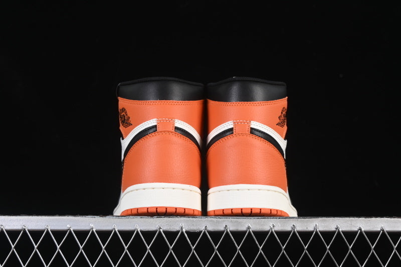 AIR JORDAN 1 HIGH ORANGE