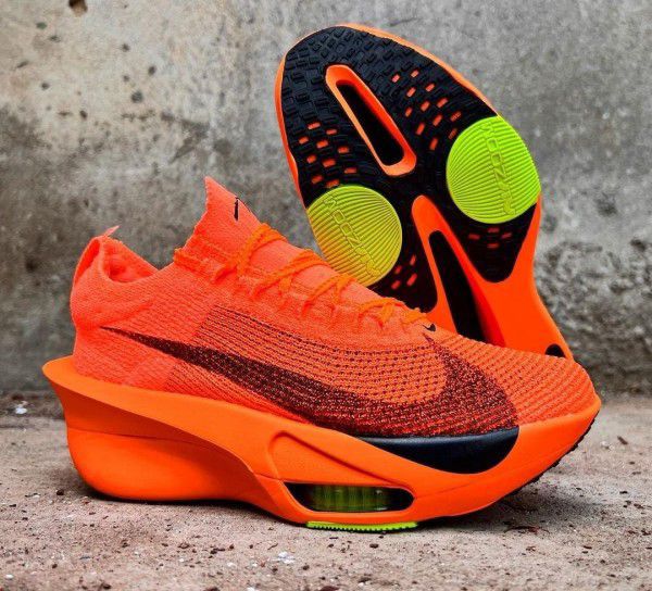 Nike airzoom alphafly next 2% (size 38) STOCK