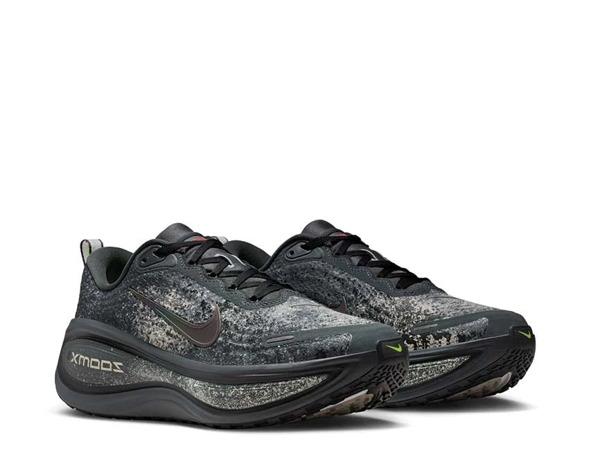 Nike vomero pluss (size 40) stock