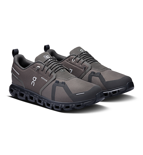 On cloud 6 waterproof (size 47)stock