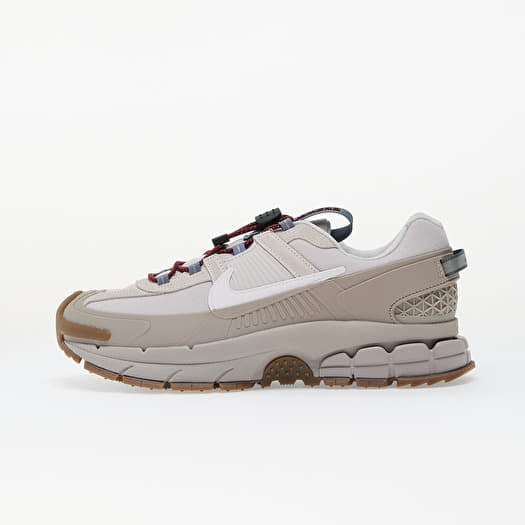 Nike vomero roam (size 37.5) stock