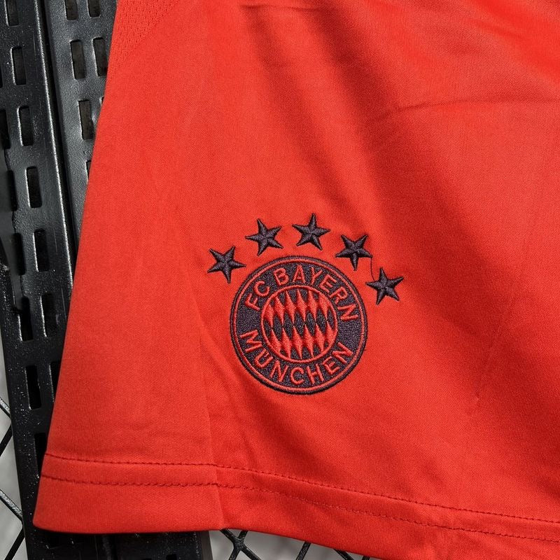 bayern home shorts 2024/2025