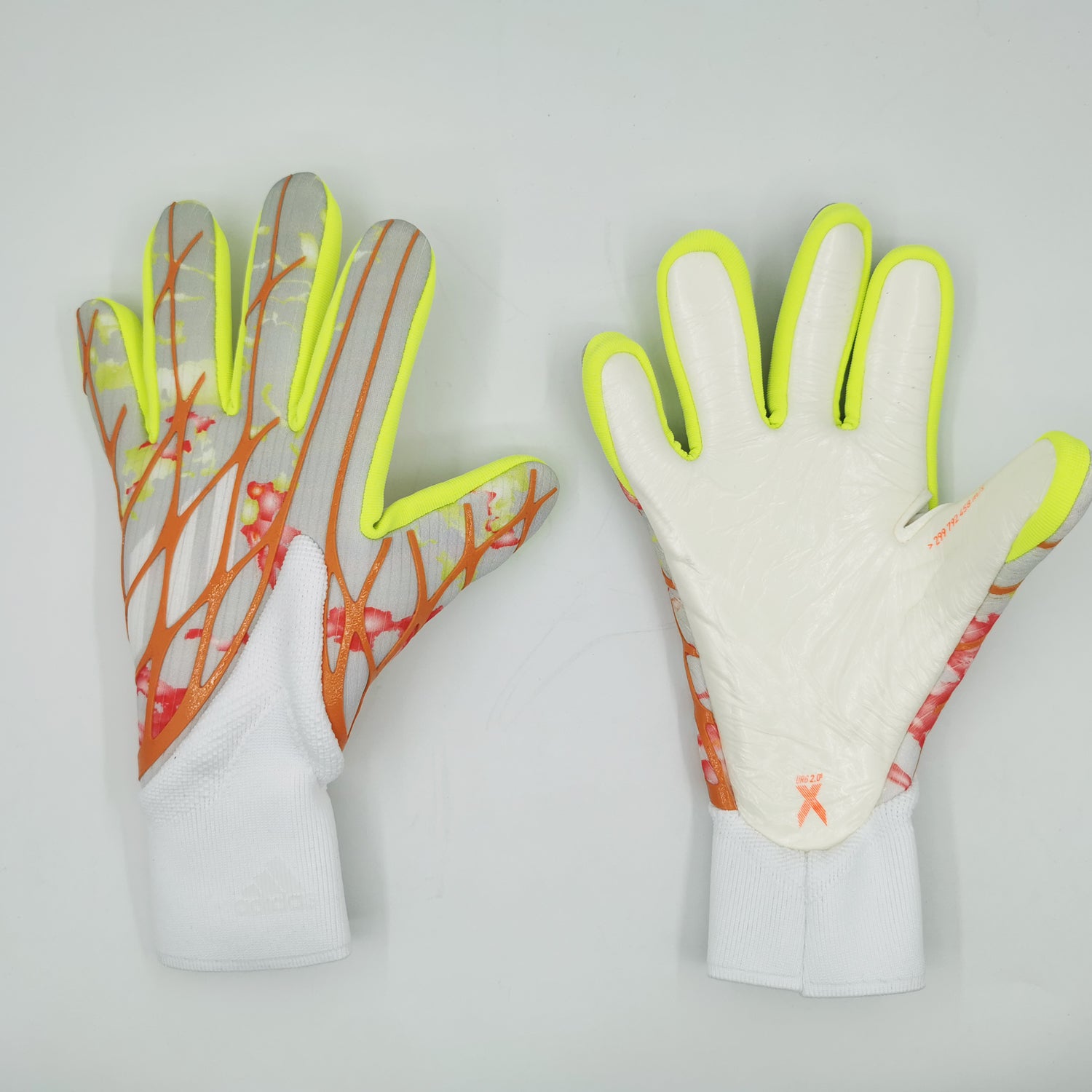 ADIDAS GLOVES