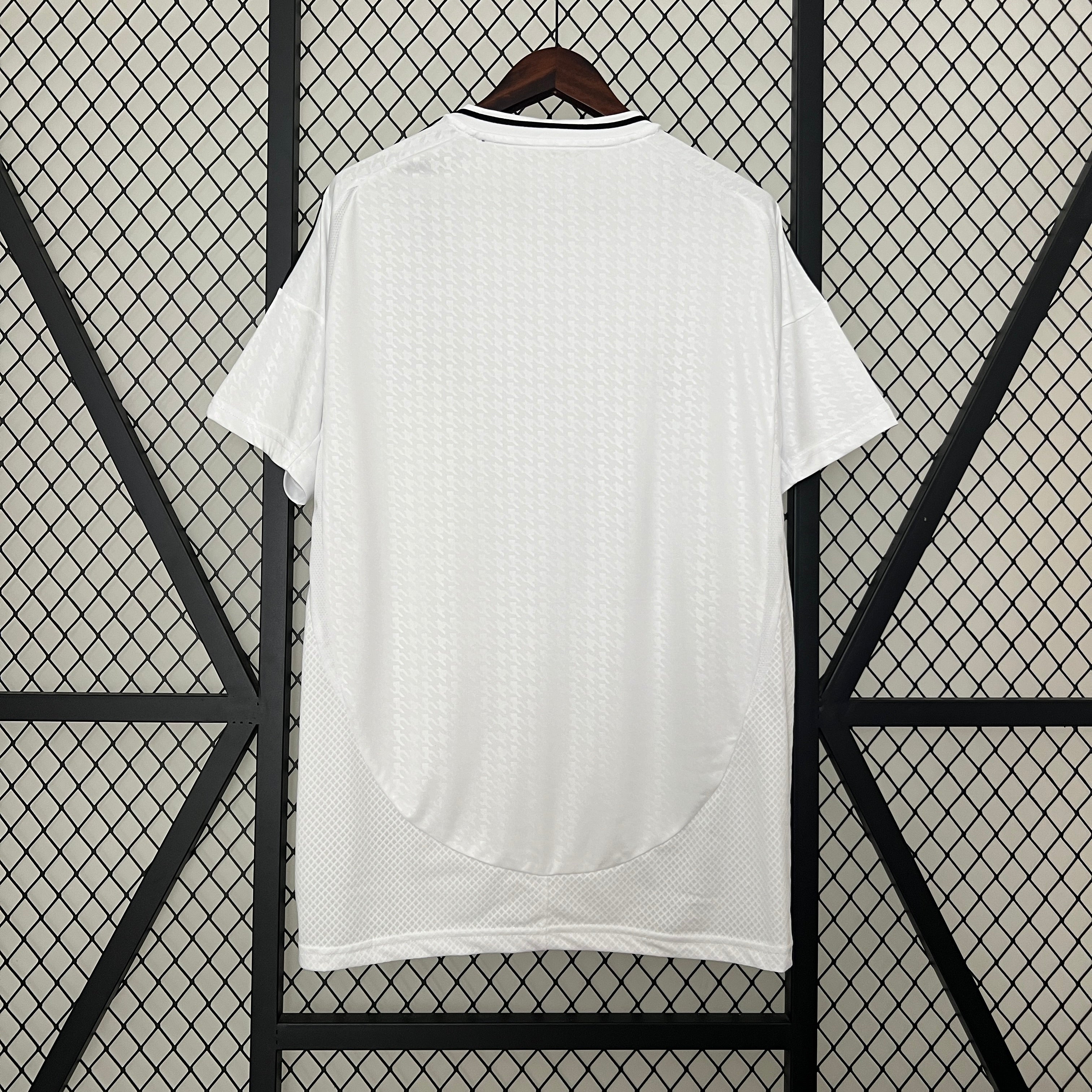 Real Madrid Home white Jersey player 2024/2025 tm