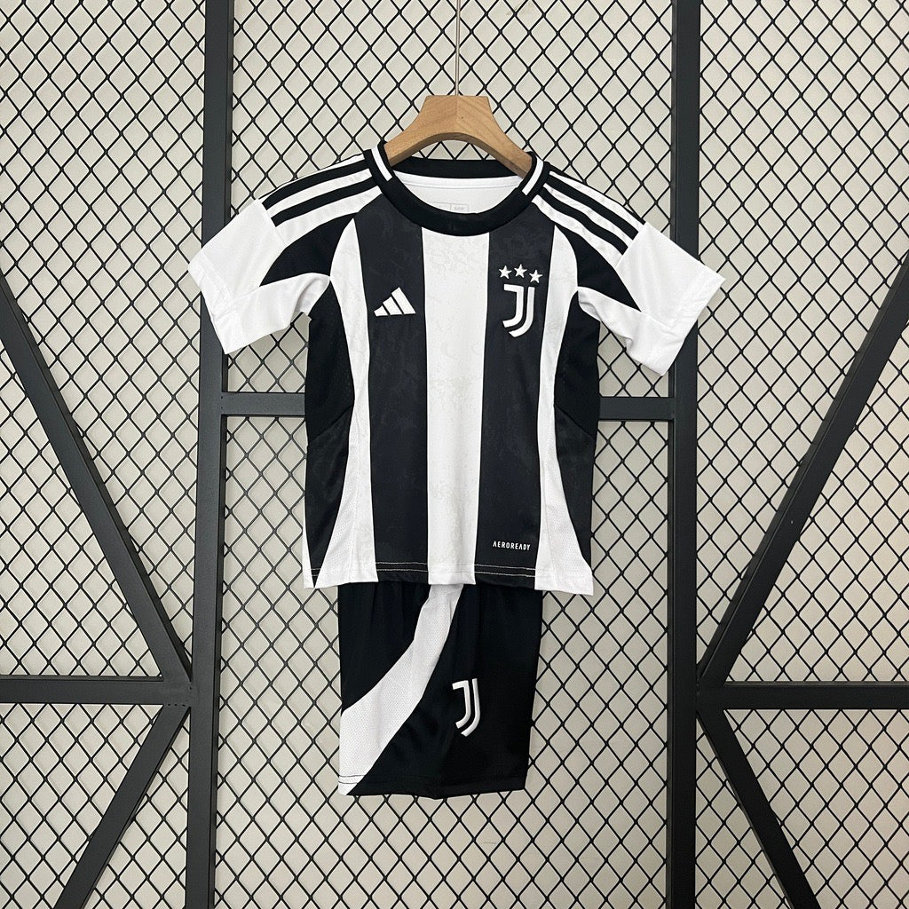 Juventus 2024/25 ~ Black and White Kids Kit tm