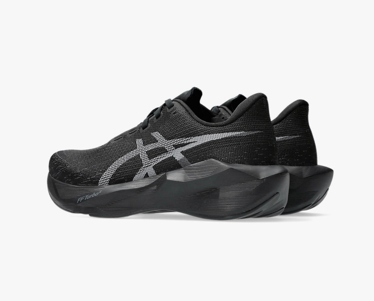 ASICS Novablast 6