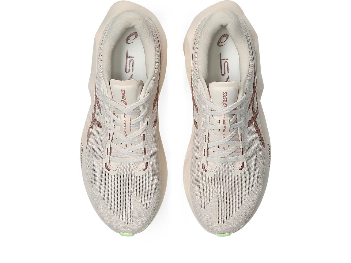 ASICS Novablast 6