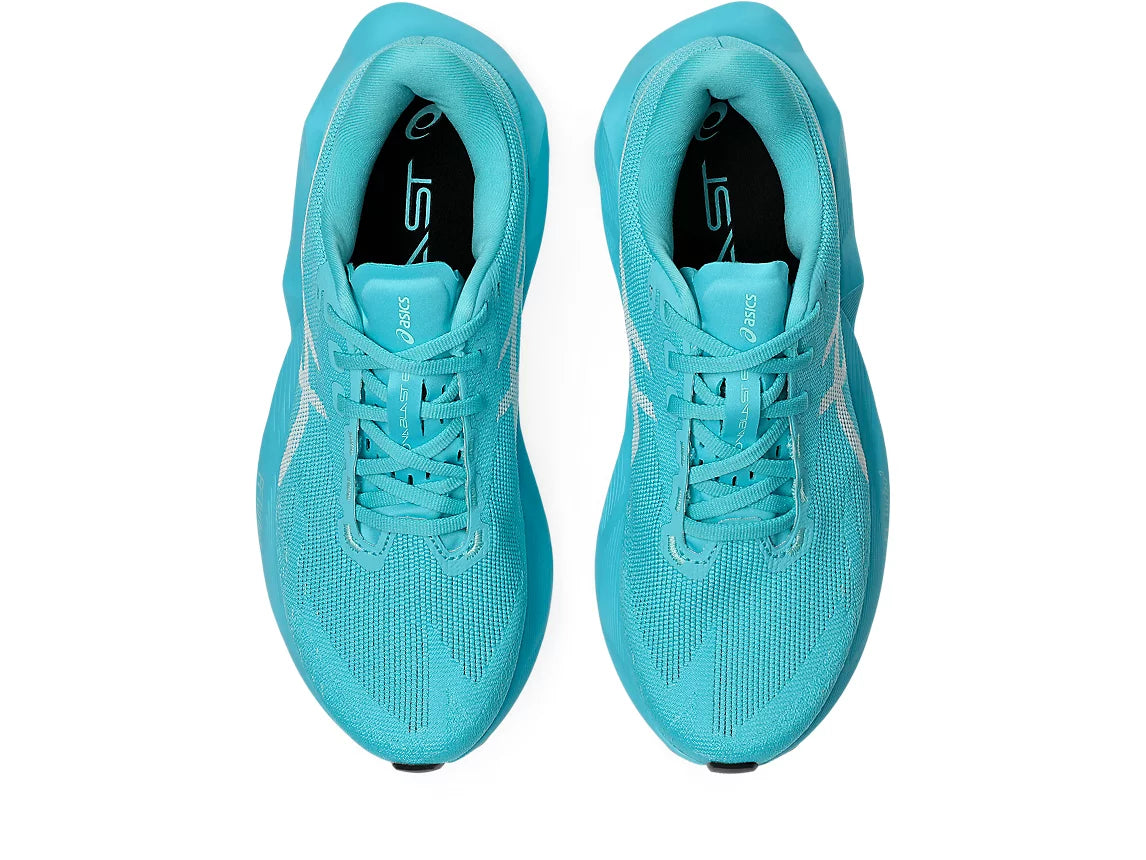 ASICS Novablast 6