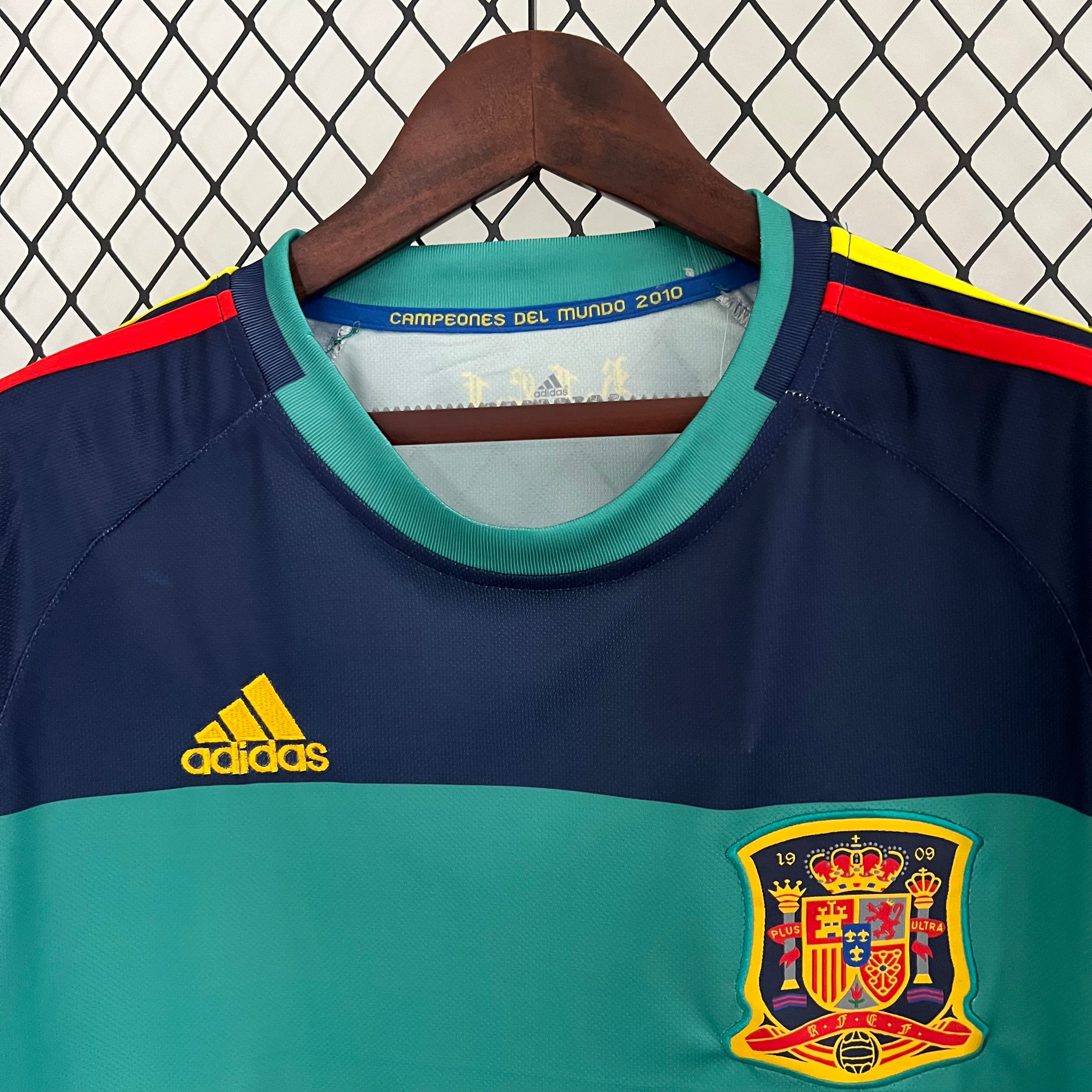 Spain 2010 Retro Goalkeeper tm