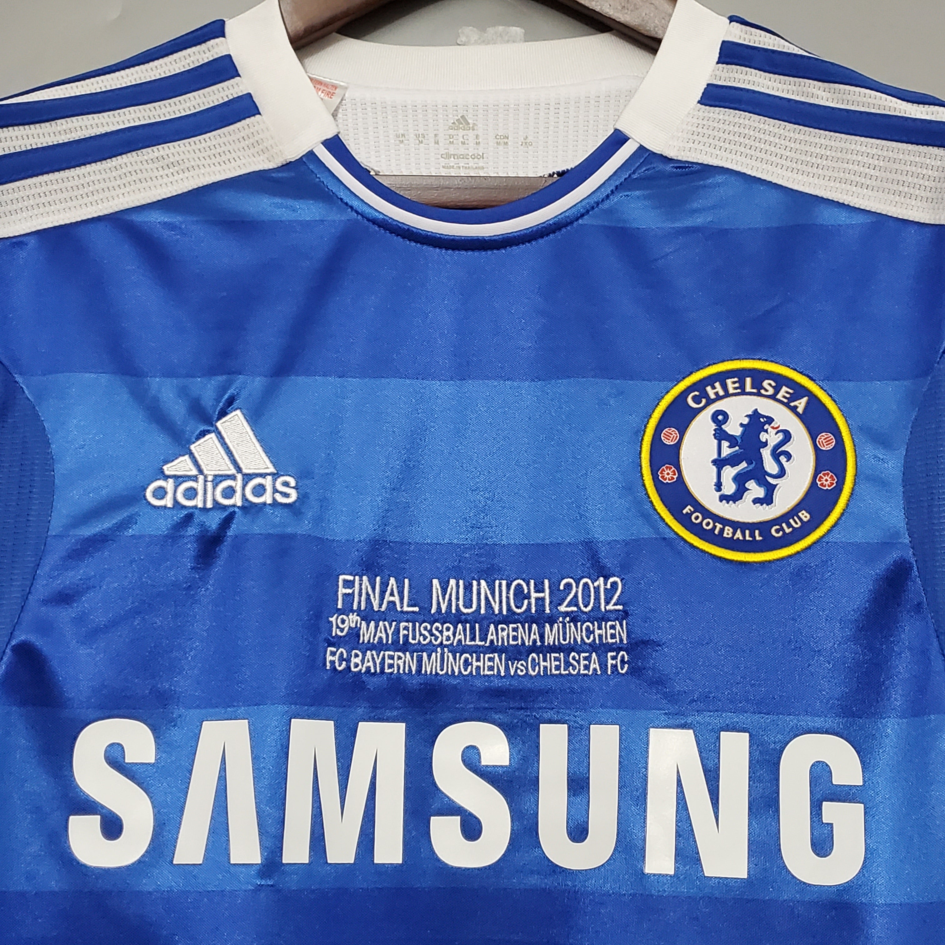 CHELSEA HOME RETRO FINAL 2011/2012 tm