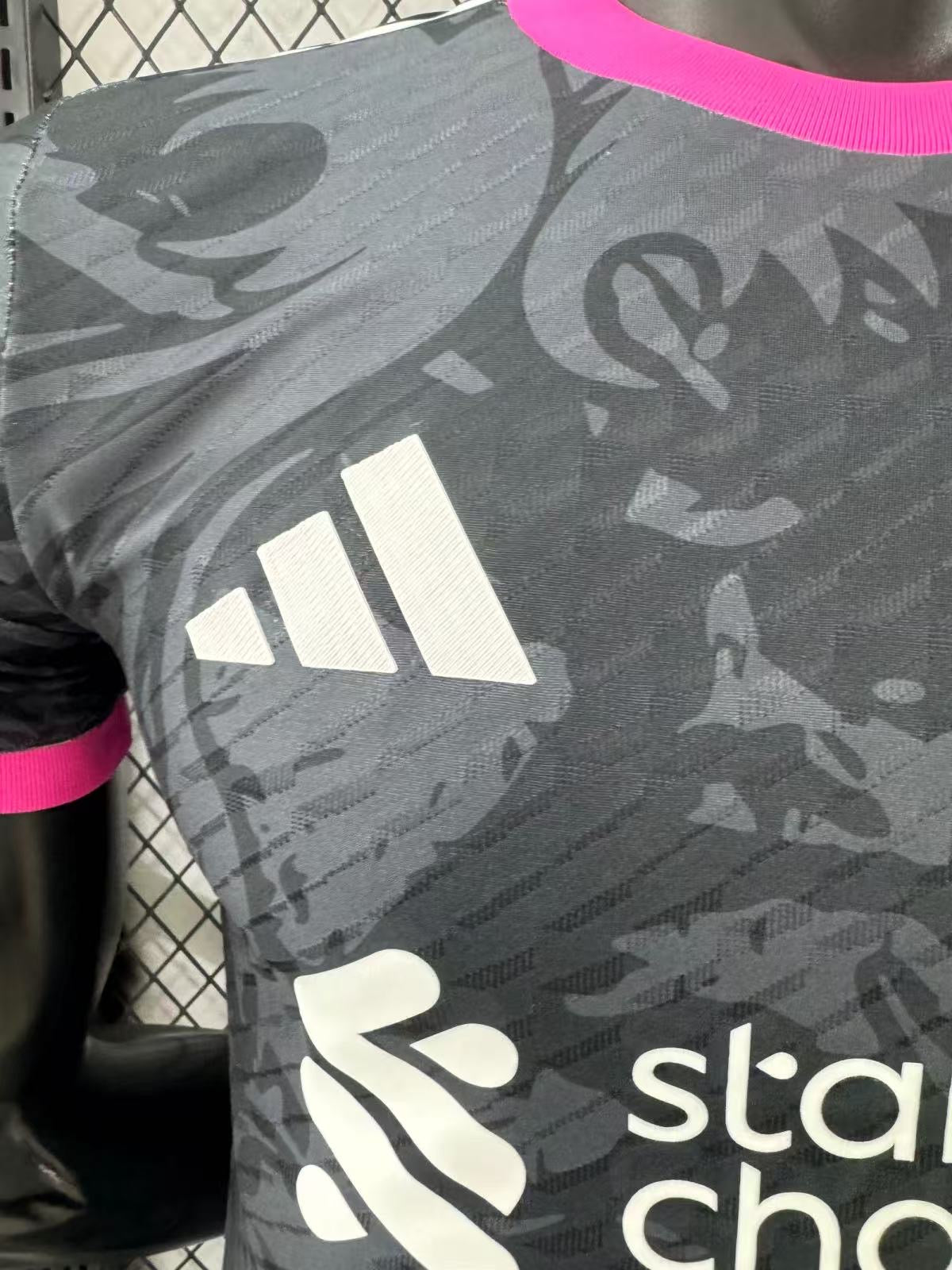 liverpool special player version edition 2025/2026 tm