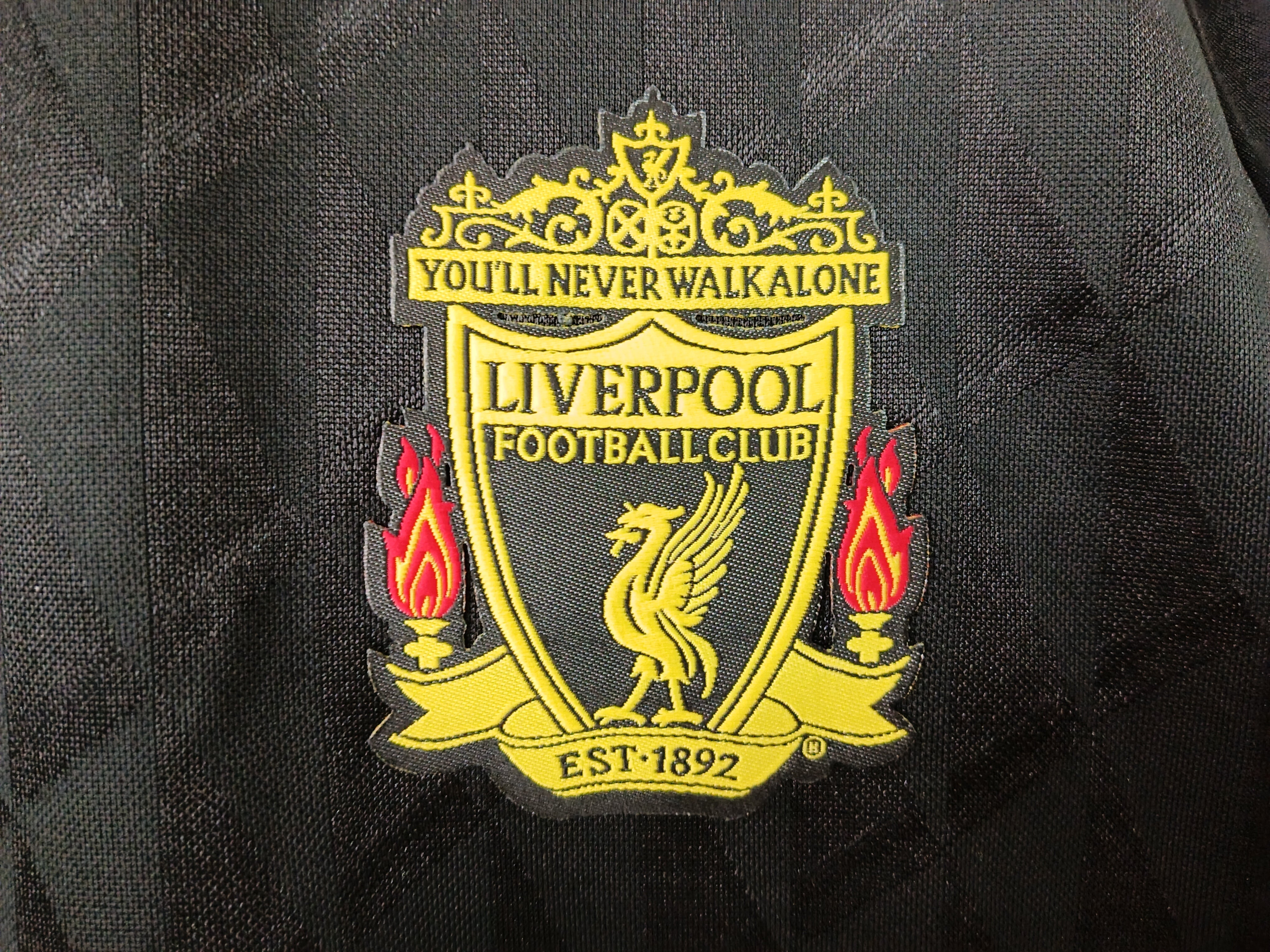 liverpool black retro away tm