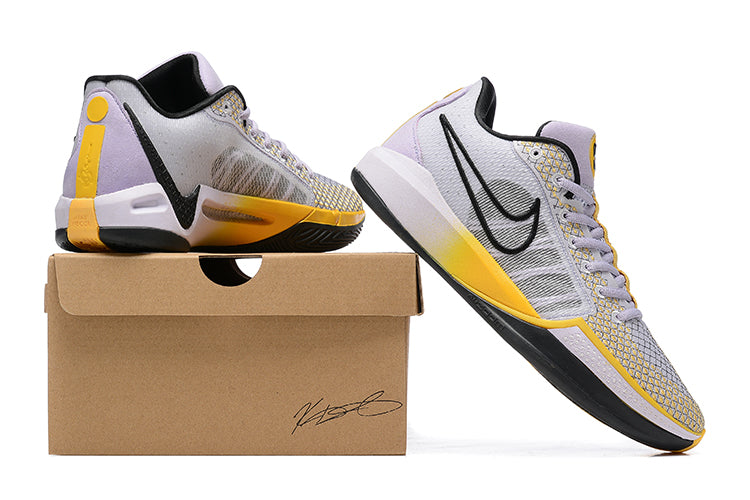 NIKE SABRINA 1