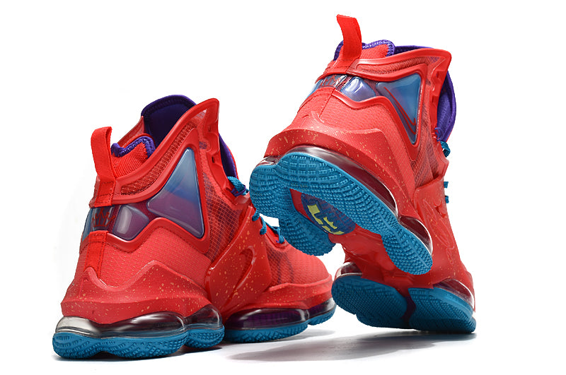 NIKE LEBRON 19 EP