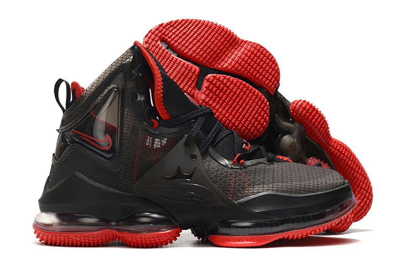 NIKE LEBRON 19 EP