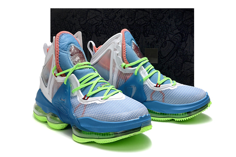 NIKE LEBRON 19 EP