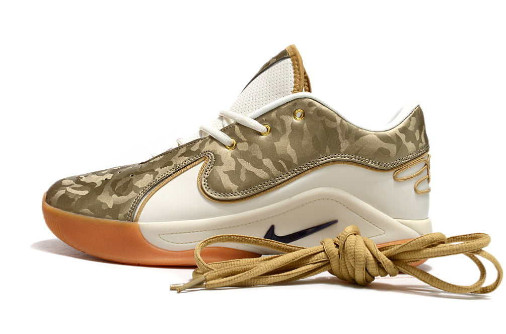 NIKE LeBron 22