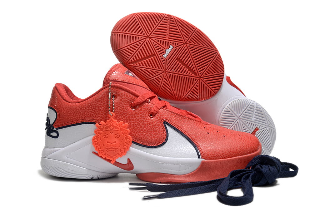 NIKE LeBron 22