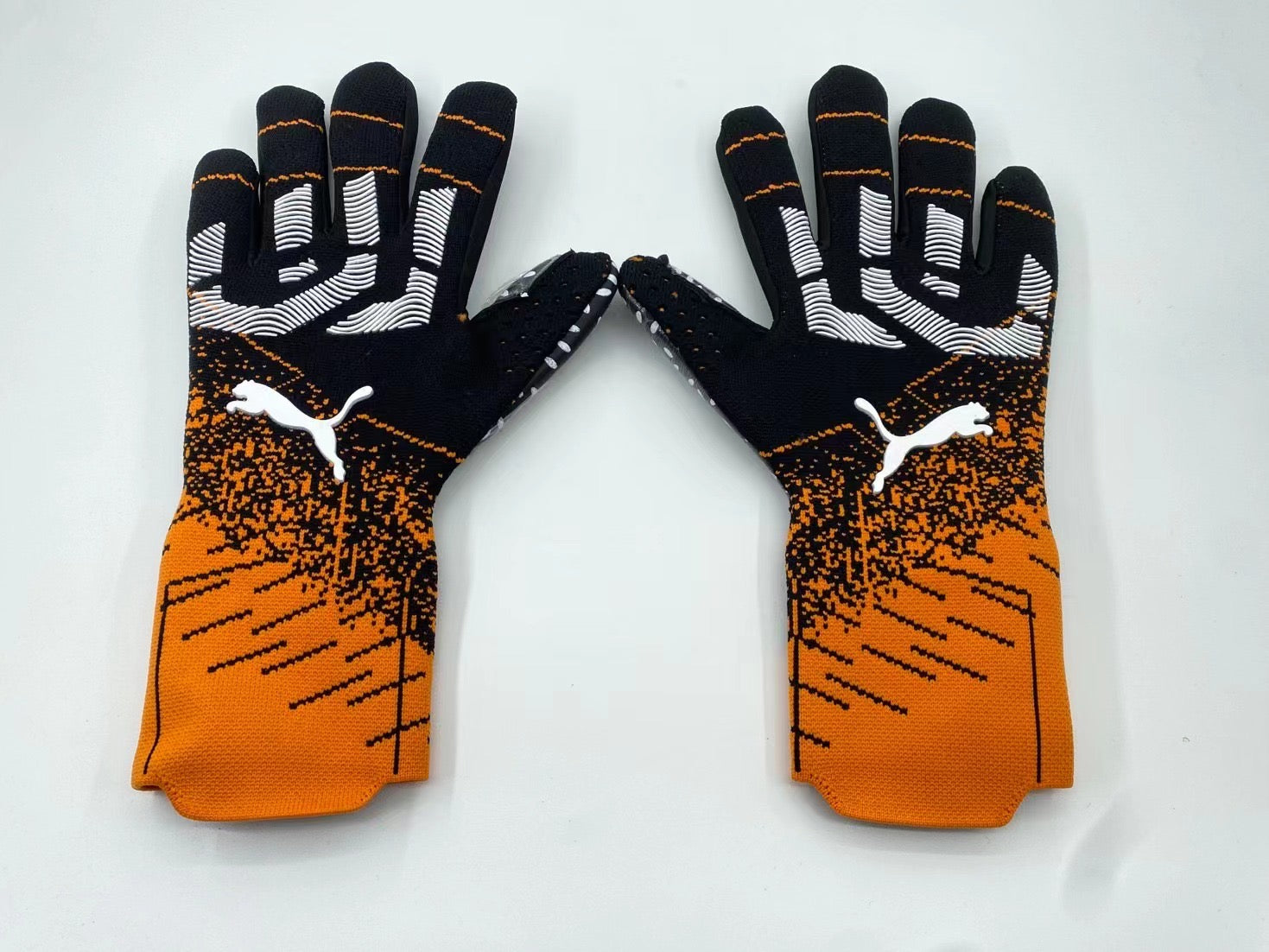 PUMA GLOVES