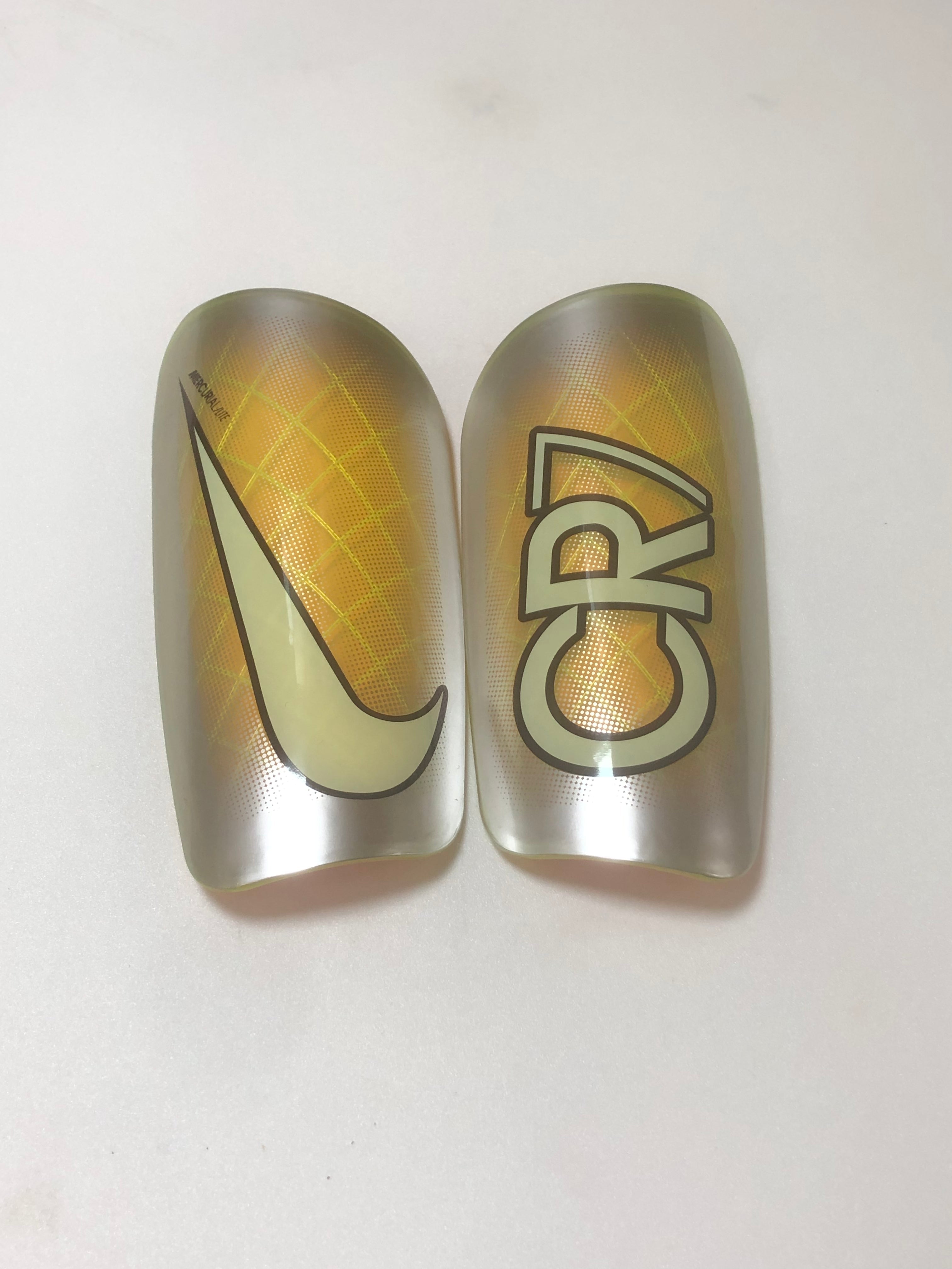 CR7 GREY SHIN GUARDS