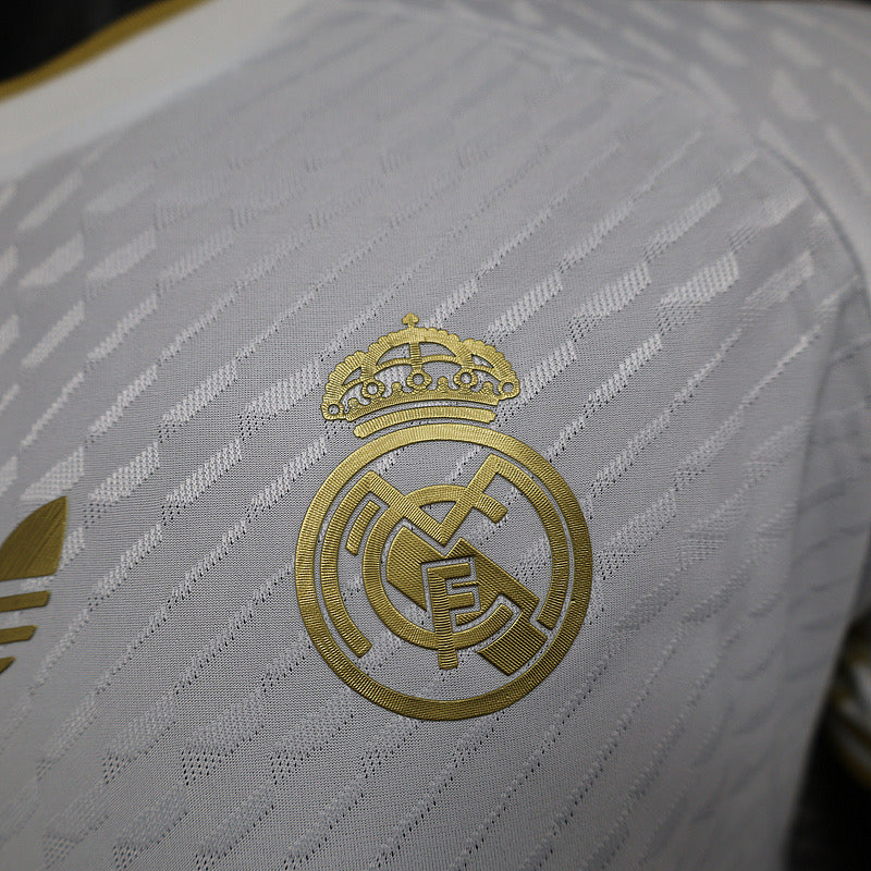 REAL MADRID WHITE AND GOLD DRAGON PLAYER VERSION JERSEY 2024/2025 tm