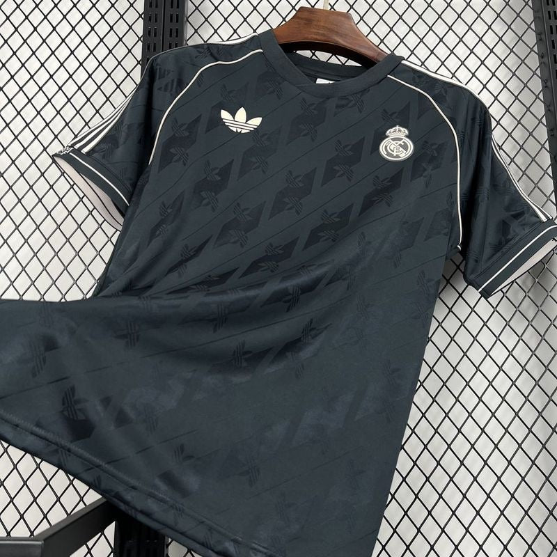 REAL MADRID SPECIAL EDITION BLACK JERSEY 2024/2025 tm