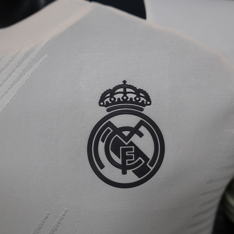 REAL MADRID PRE-MATCH WHITE PLAYER VERSION JERSEY tm
