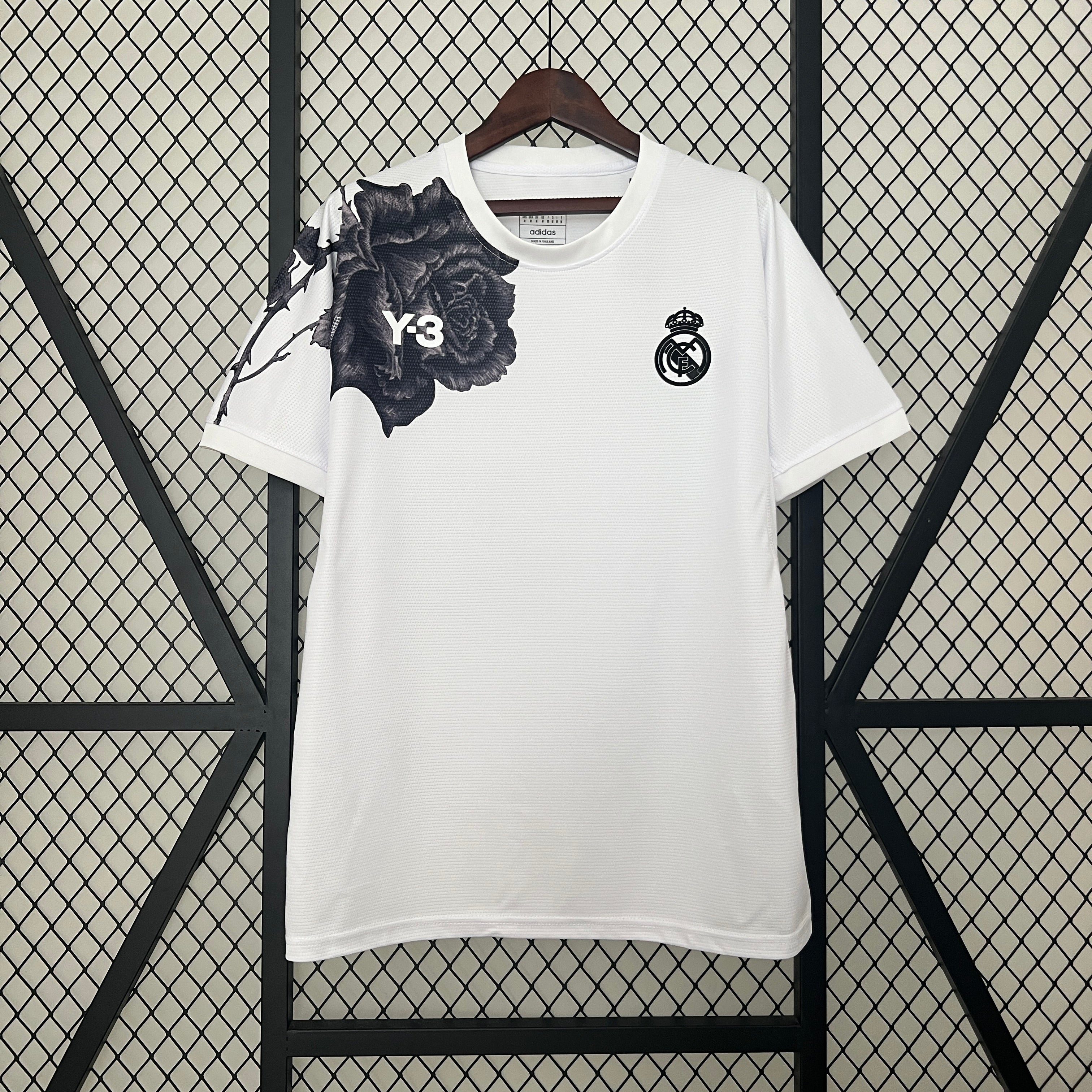 REAL MADRID Y-3 WHITE JERSEY FAN 2024/2025 tm