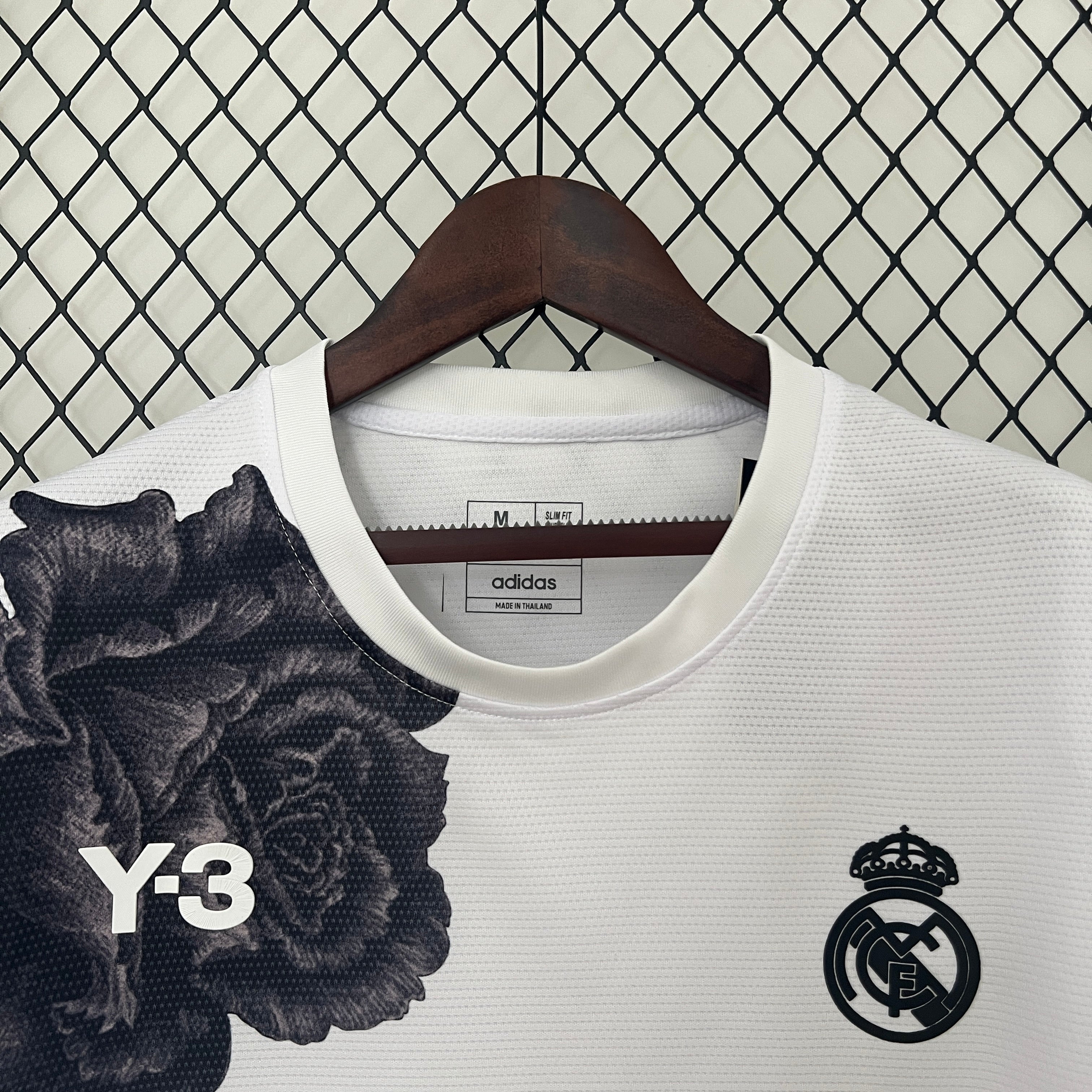 REAL MADRID Y-3 WHITE JERSEY FAN 2024/2025 tm