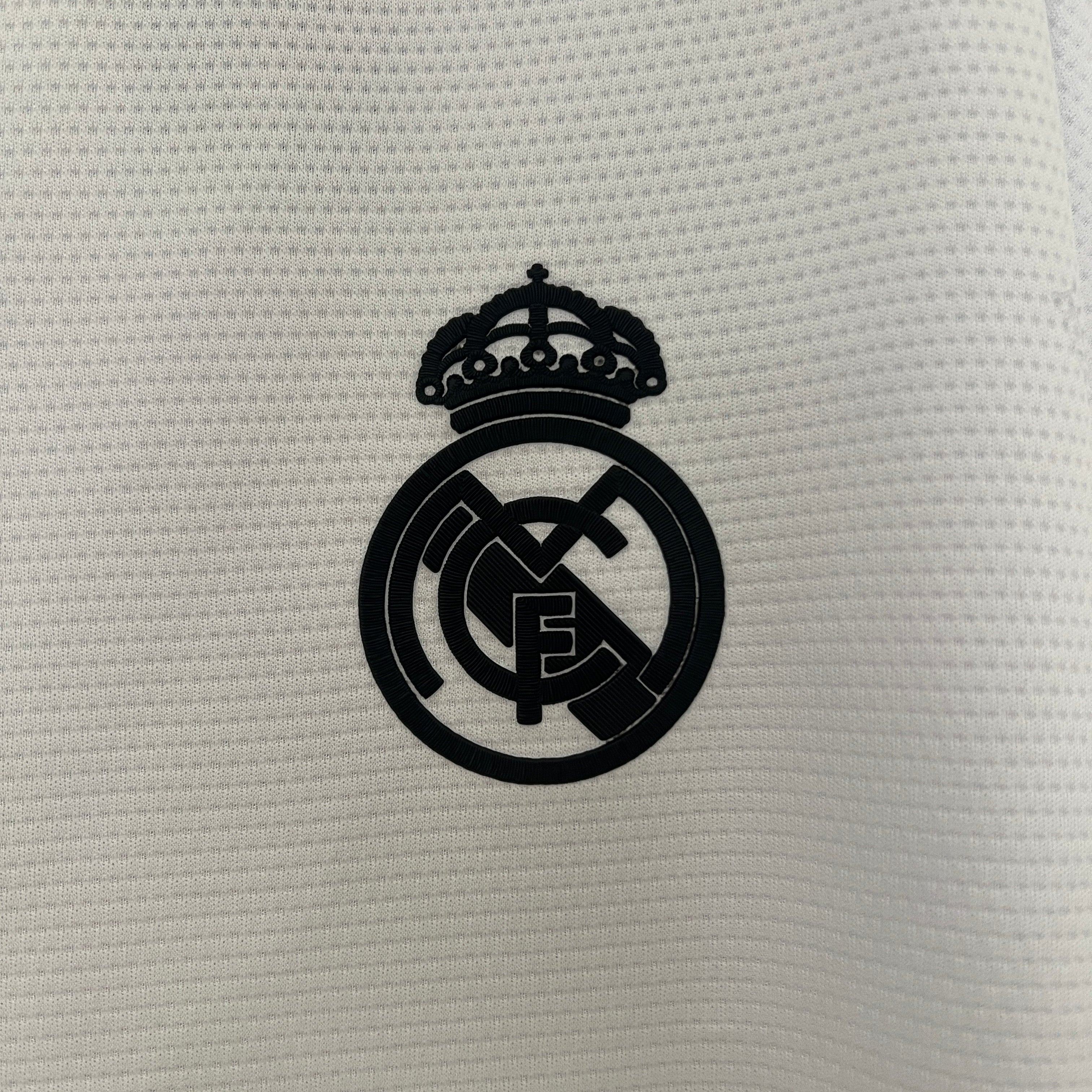 REAL MADRID Y-3 WHITE JERSEY FAN 2024/2025 tm